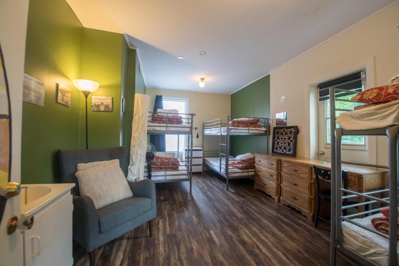 Auberge Du Monde Trois-Rivieres Luaran gambar