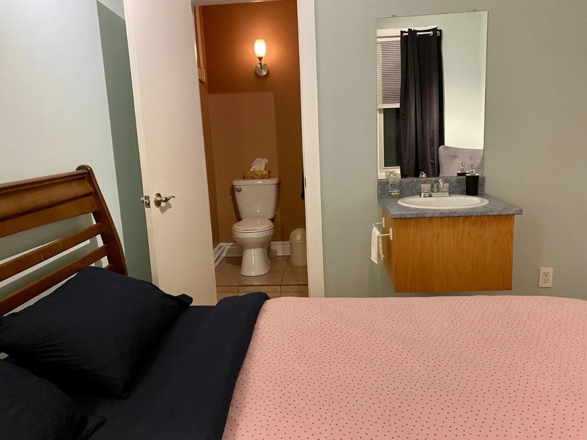 Auberge Du Monde Trois-Rivieres Luaran gambar